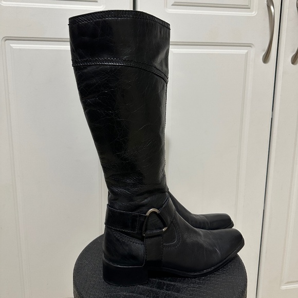 Black Leather Boots Made in Italy - Picture 3 of 9